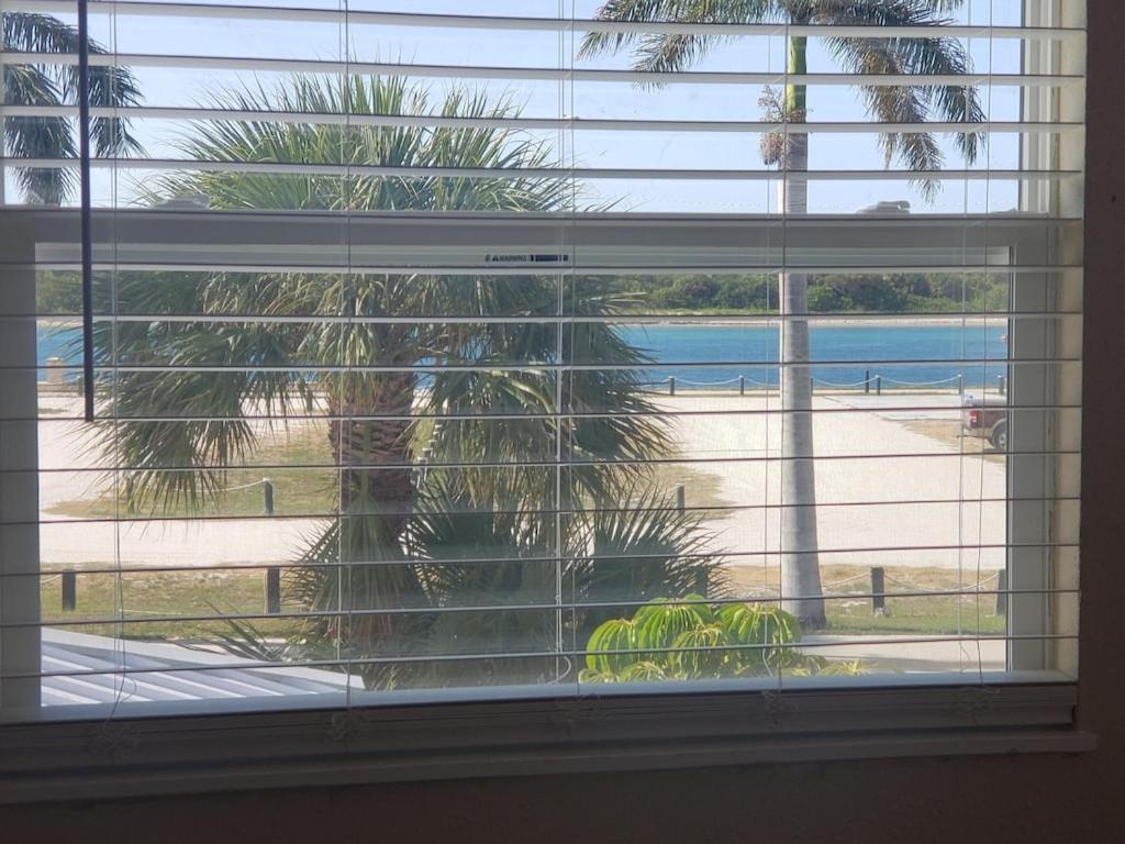 Island-Life! A Apartment ฟอร์ตเพียร์ซ ภายนอก รูปภาพ