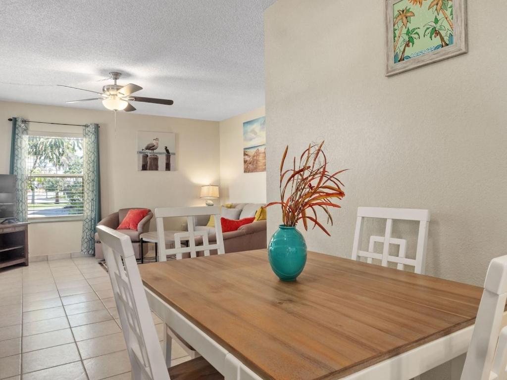 Island-Life! A Apartment ฟอร์ตเพียร์ซ ภายนอก รูปภาพ